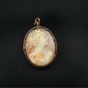 VINTAGE Turn-of-the-century Cameo 10k gold and shell locket pendant/brooche